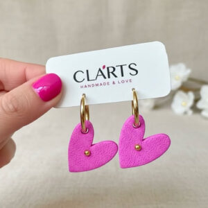 Aretes Sweet Love de corazones rosa hechos a mano Clarts